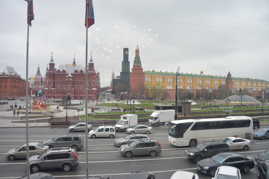 Позиция ЛДПР: предлагаем перенести захоронения лидеров СССР с Красной площади