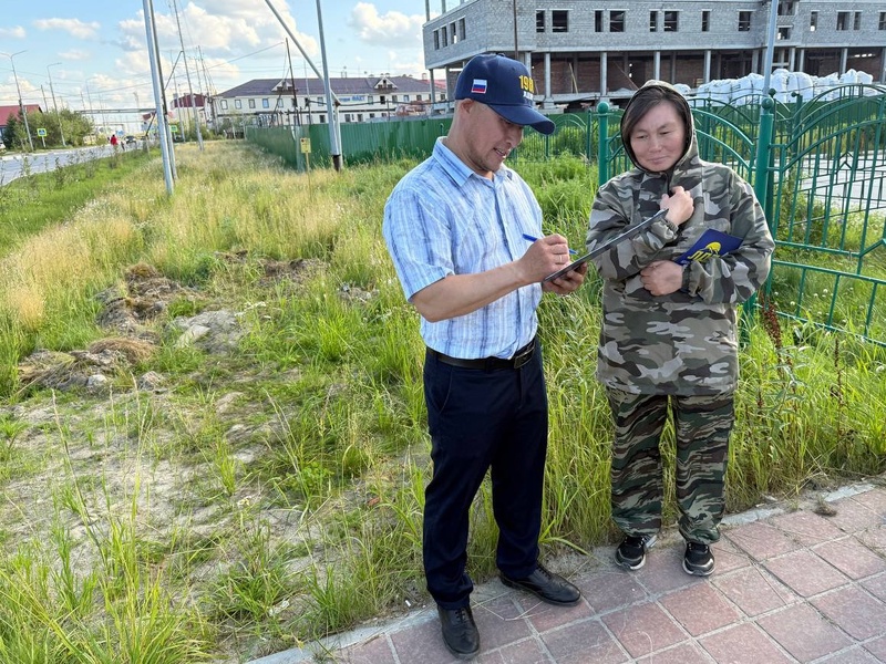 Народные избранники на связи: как прошел прием граждан в ЯНАО