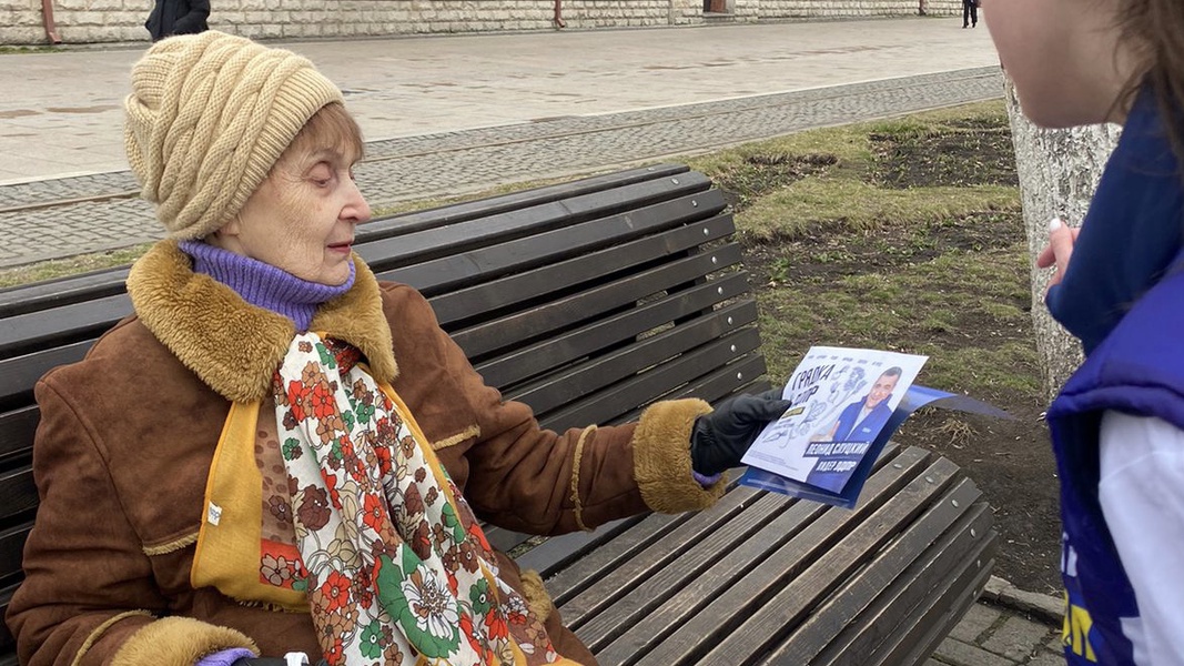 Присоединяйтесь к опросу "Скажи Слуцкому правду!" и влияйте на будущее страны!