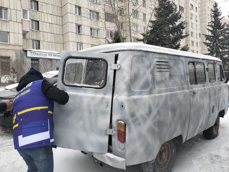 Представители ЛДПР в Алтайском крае передали гуманитарную помощь в зону СВО