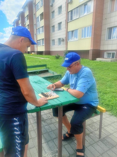 ЛДПР провела шахматный турнир