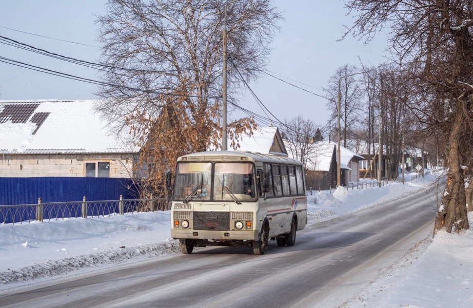 На Алтае депутат ЛДПР помогла вернуть автобусный маршрут жителям села