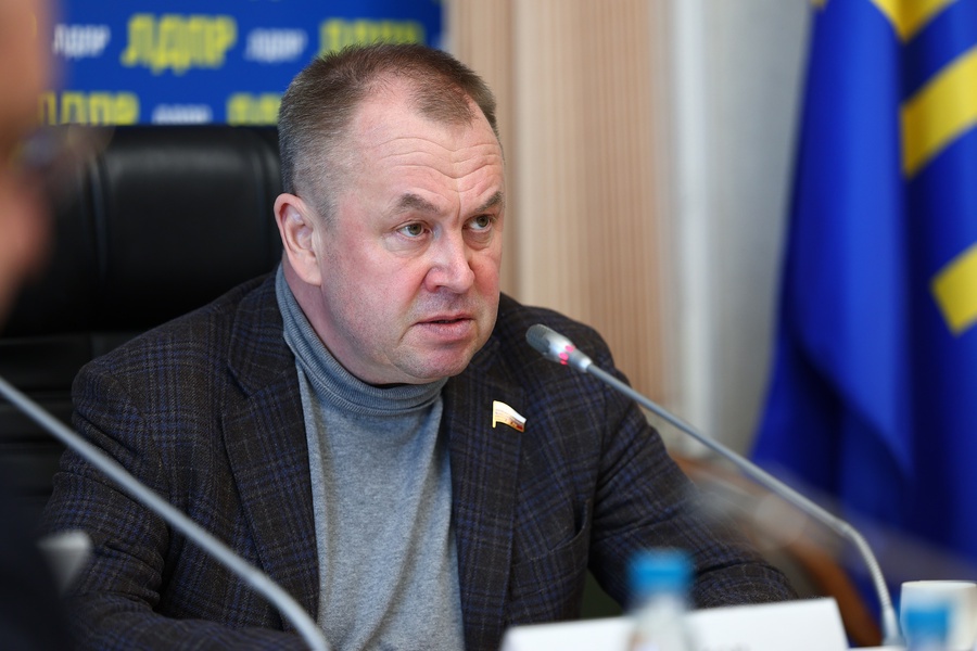 Демографическую проблему помогут решить коттеджи, считает Наумов