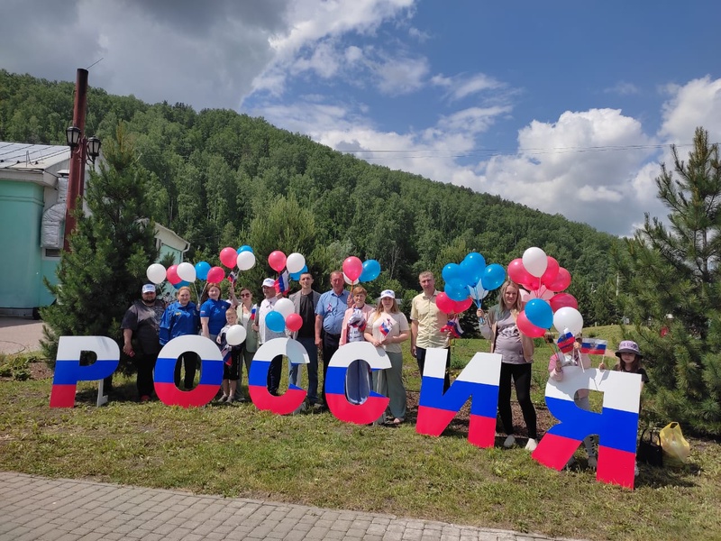 12 июня в нашей стране отмечается один из главных государственных праздников – День России 