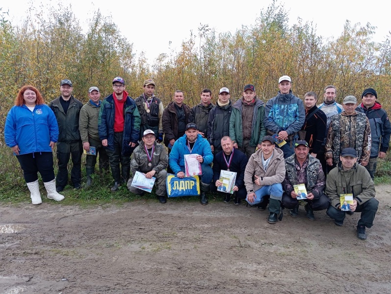 Команда Владимира Сухарева поддержала проведение чемпионата Северодвинска по ловле на блесну с берега