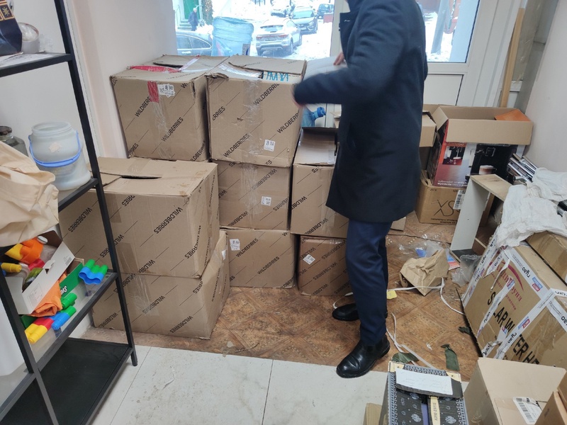 Депутат ЛДПР Георгий Губанов: для библиотек Мелитополя передано еще более 1100 книг