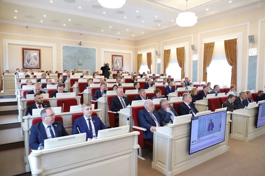 В ЛДПР намерены обеспечить достойную поддержку тем, кто защищает интересы России
