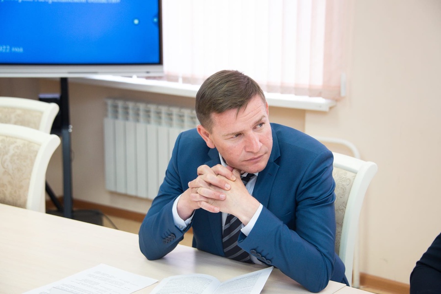 Плечом к плечу сделаем Астраханскую область лучше — депутат Щербаков представил отчет