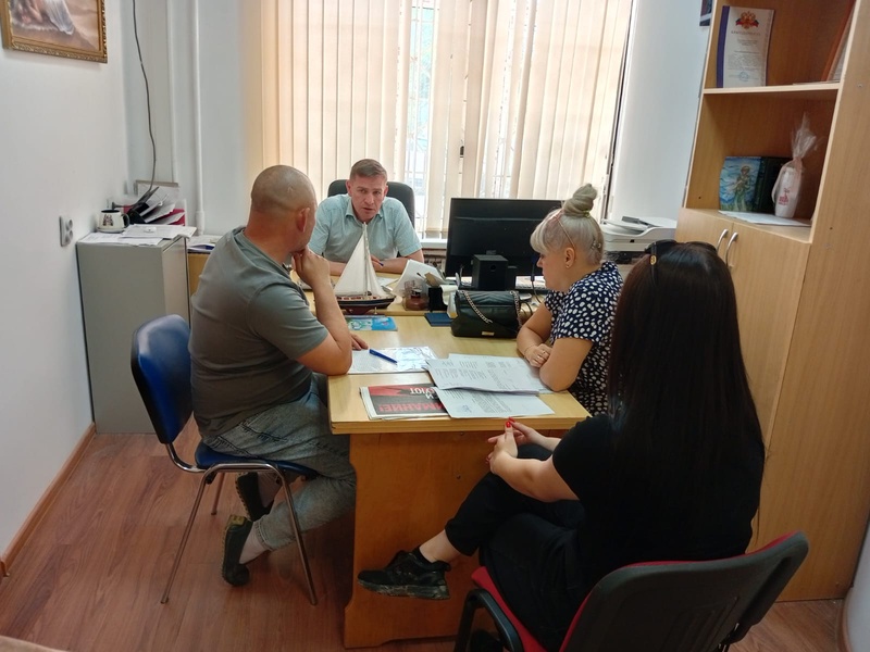 В рамках Всероссийского приема граждан астраханские депутаты ЛДПР приняли обращения по благоустройству СНТ