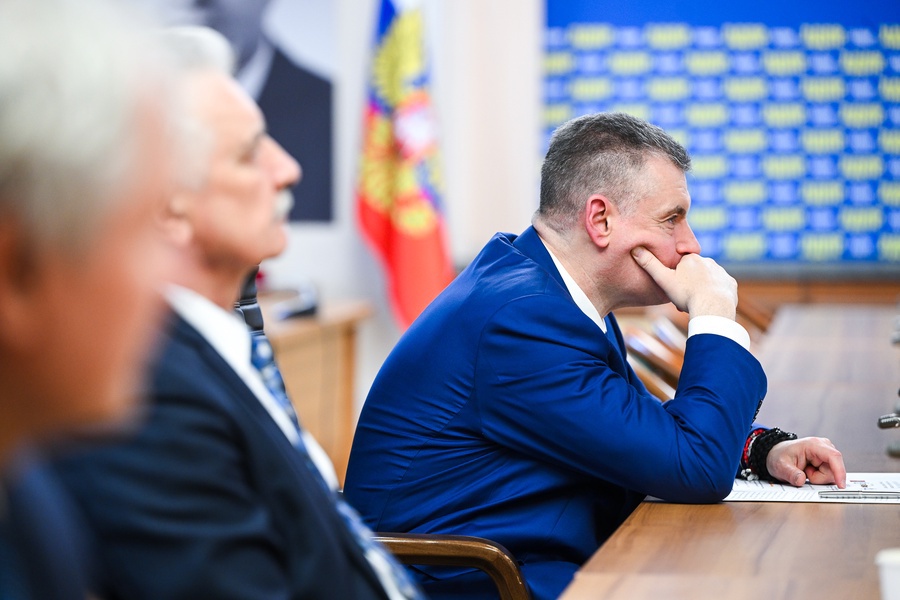 В преддверии 80-летия Победы архиважно оценить уроки Великой Отечественной войны, ‒ Слуцкий