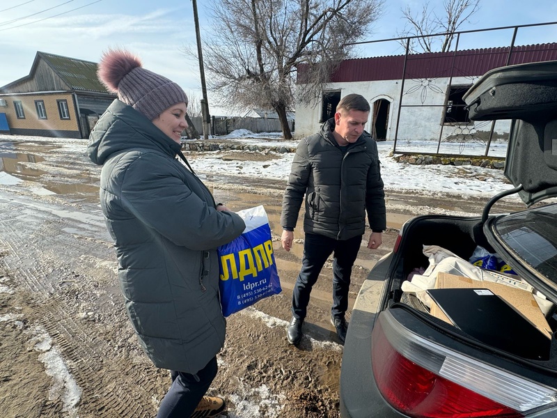 Активисты Астраханской ЛДПР отправились с рабочей поездкой в село Хошеутово