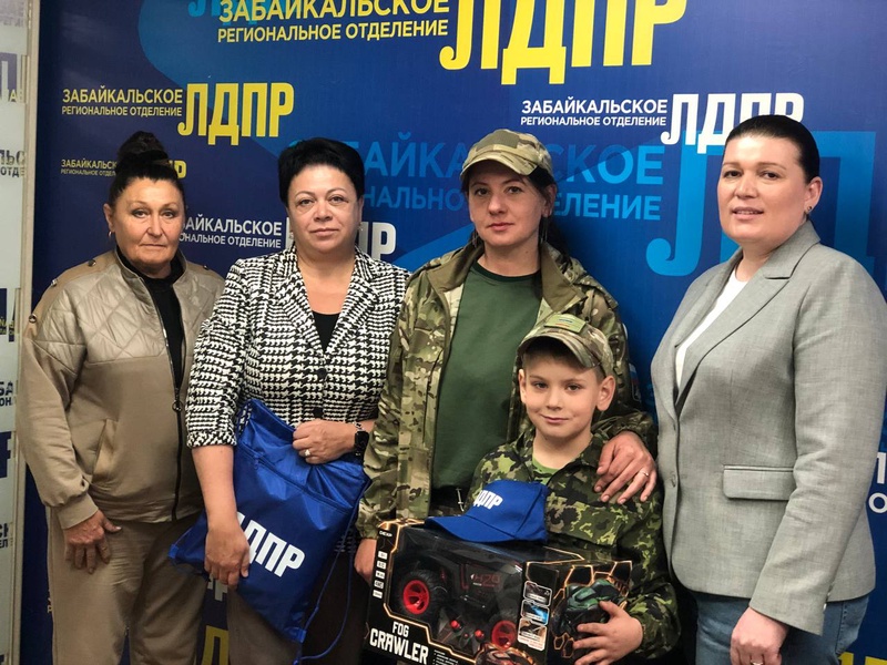 Василина Кулиева встретилась с семьей участника СВО