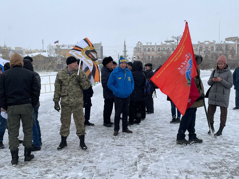 Депутаты от ЛДПР приняли участие во флешмобе в поддержку российских военных