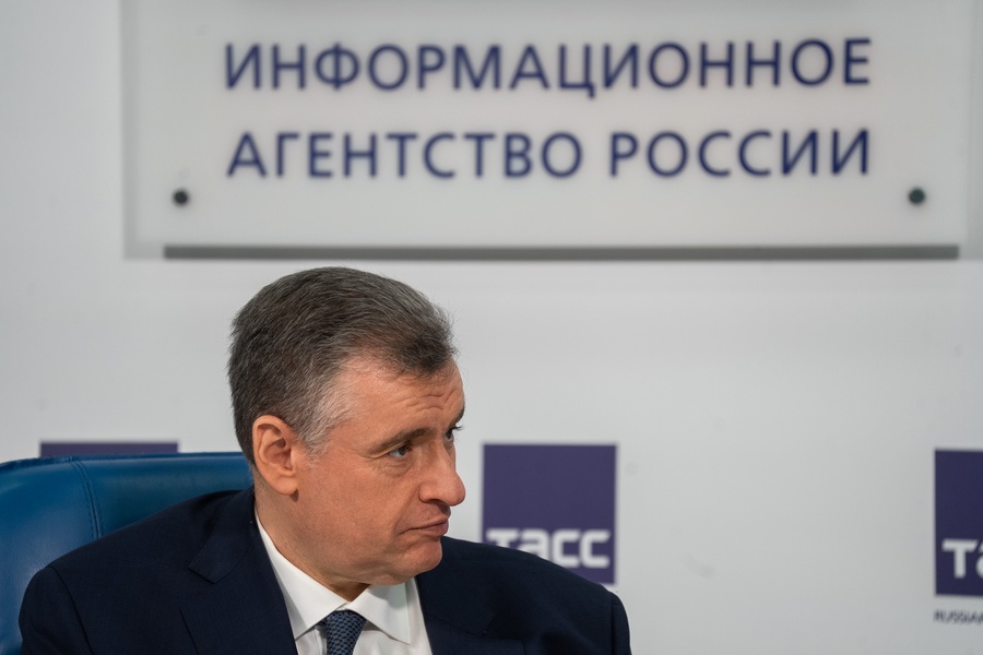 Леонид Слуцкий презентовал «Кодекс мигранта»
