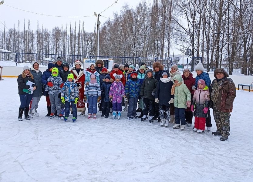 Новогодняя сказка на льду