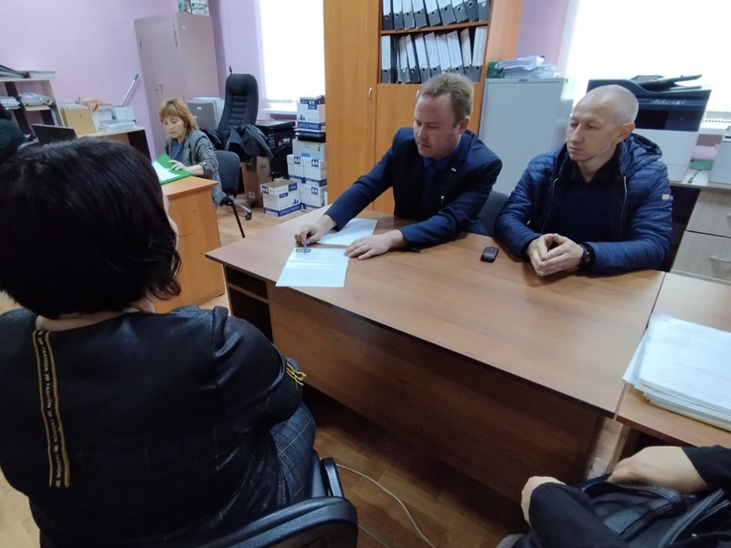 Представители ЛДПР встретились с жителями Кушнаренковского района