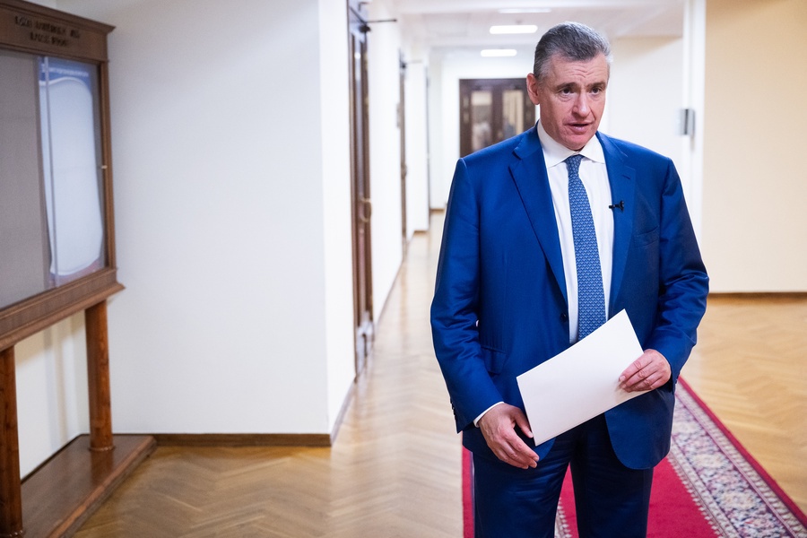 Леонид Слуцкий: Молодежный автобус возможностей хорошо известен стране