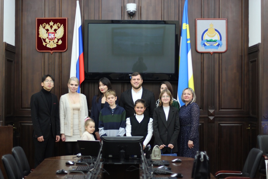 ЛДПР в Республике Бурятия за развитие творчества среди молодежи