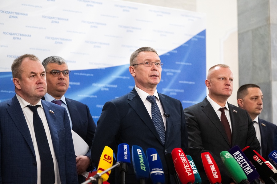 Развитием Арктики надо заниматься не на словах, а на деле, считает Сергей Каргинов