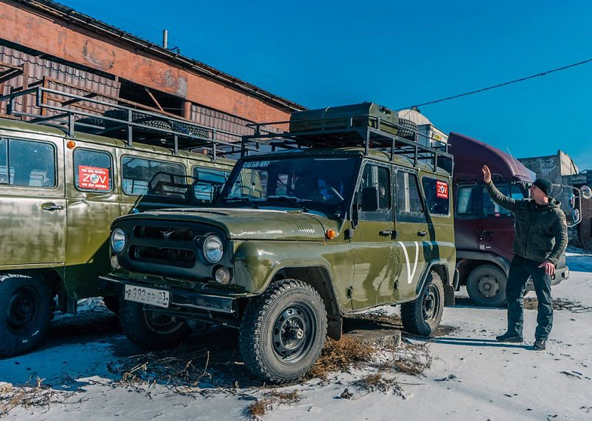 В Улан-Удэ жители при участии ЛДПР восстанавливают автомобили для бойцов СВО