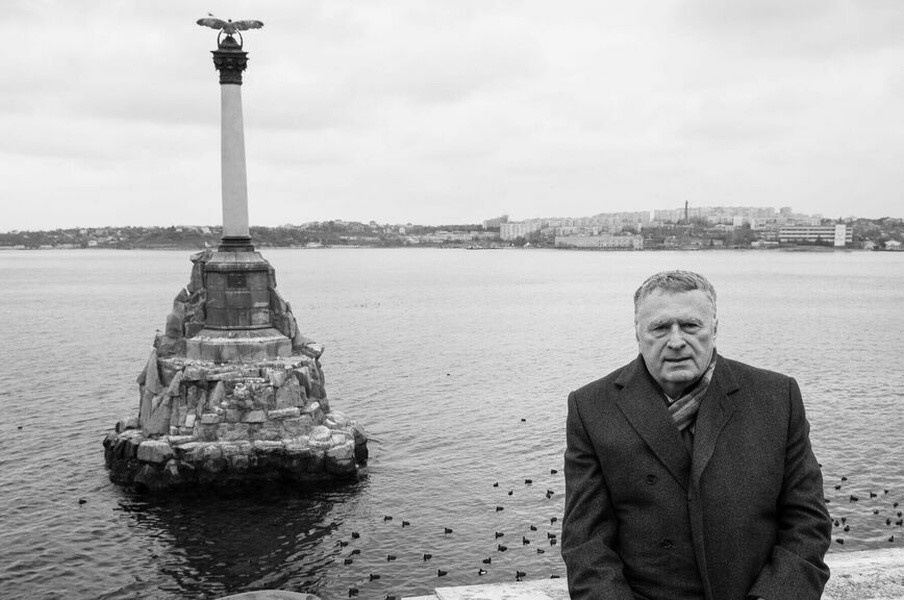 ЛДПР направляет письма с предложением увековечить имя Владимира Жириновского