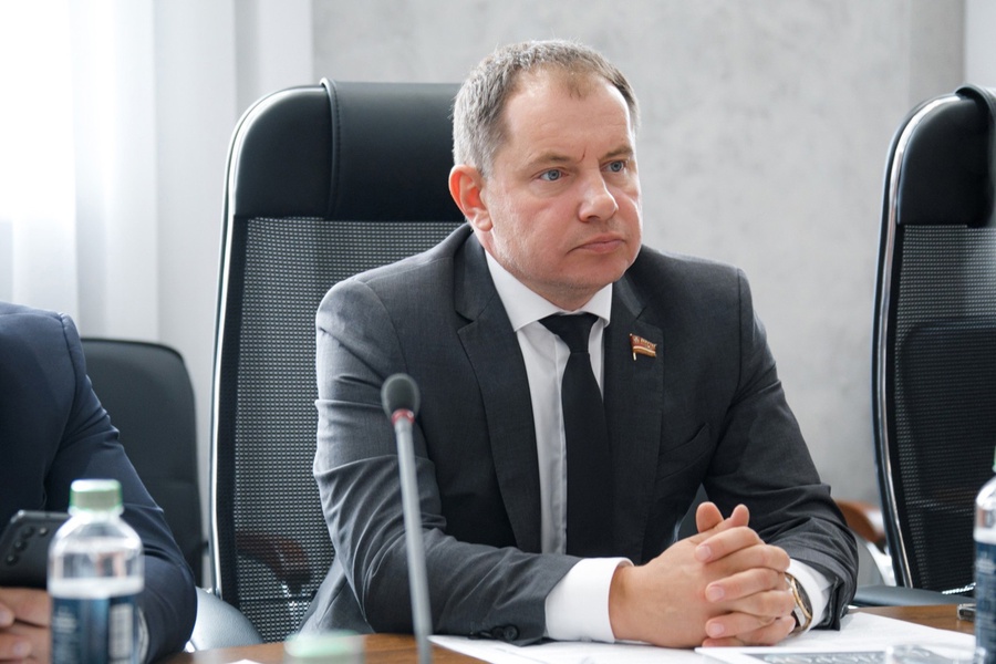 Евгений Рева: "Нужно наладить работу общественного транспорта в Челябинске"