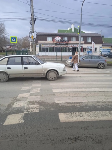 ЛДПР добивается установки светофора на оживленной челябинской дороге