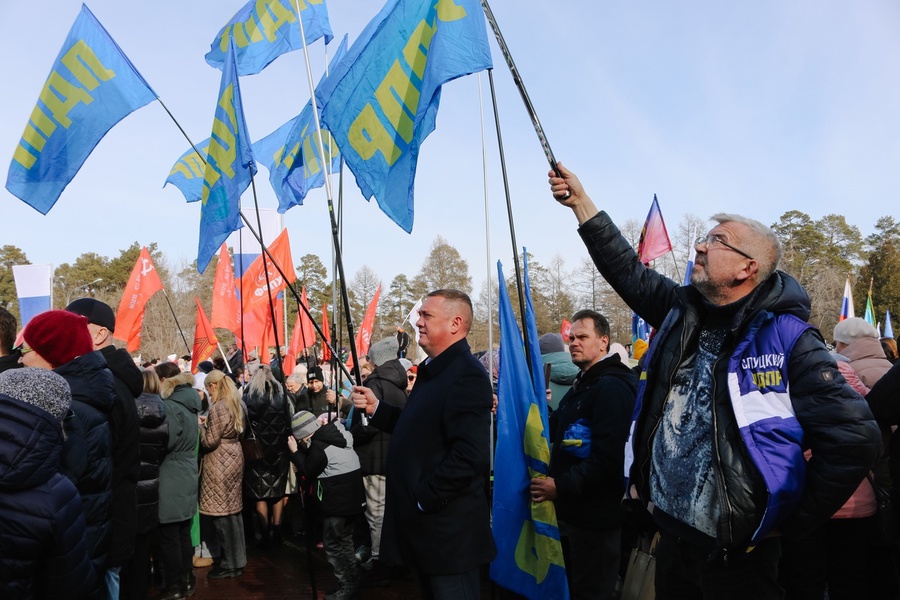 Активисты ЛДПР приняли участие в митинг-концерте