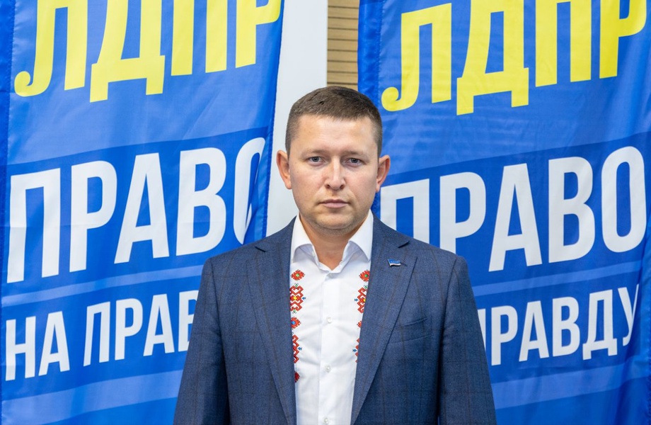 Константин Степанов поздравил медицинских работников с профессиональным праздником