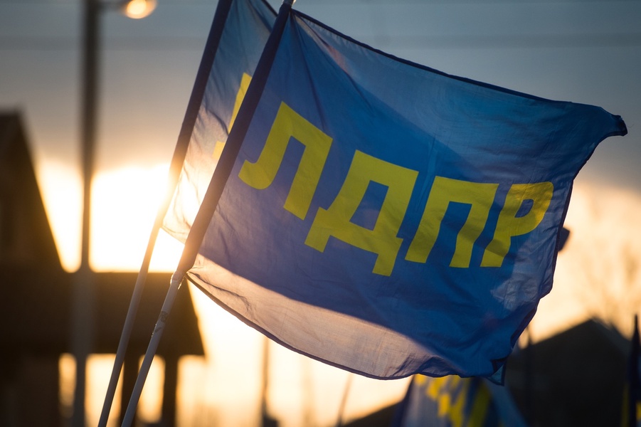 День металлурга