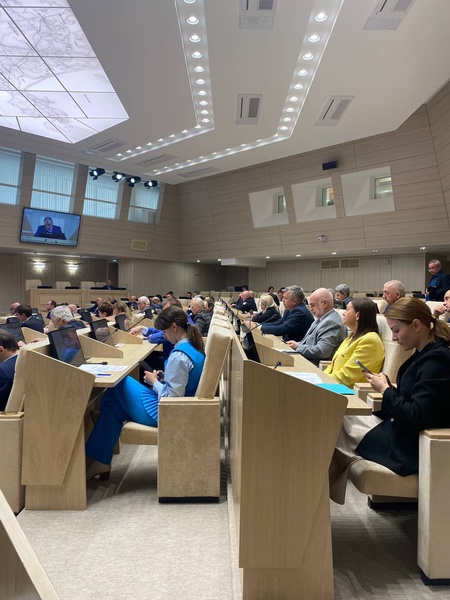 Депутаты от ЛДПР приняли участие в сессии Государственного Совета Республики Крым