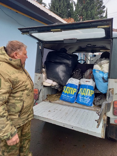 Алуштинские партийцы убеждены, что день добровольца должен быть не только раз в году