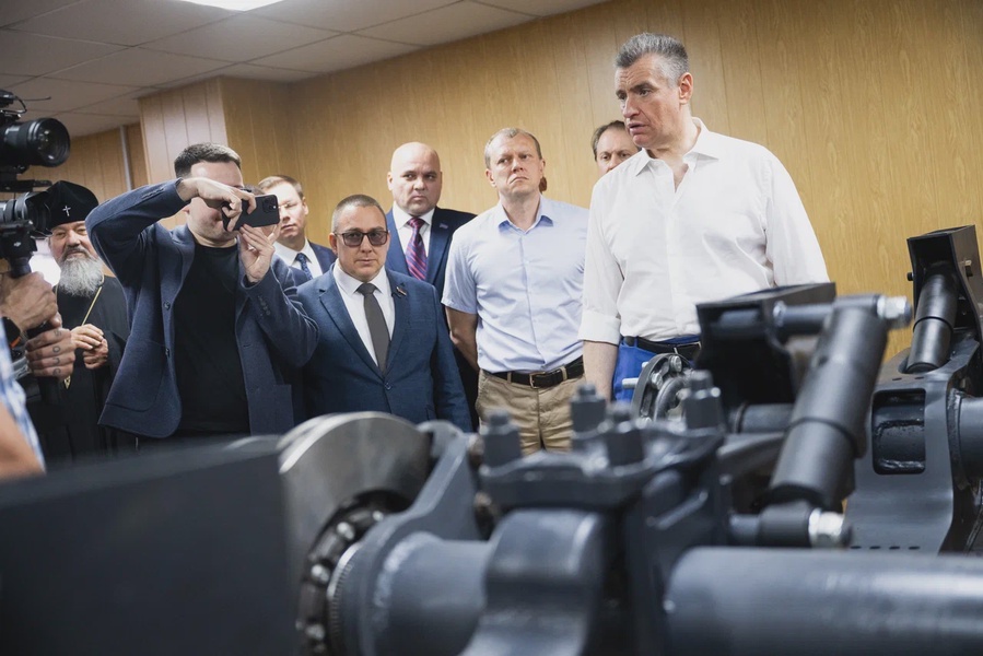 Леонид Слуцкий посетил Мариуполь с рабочим визитом