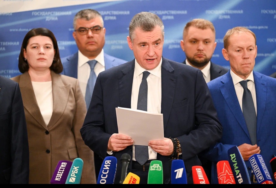 ЛДПР предлагает увеличить налог на трудовой патент для мигрантов