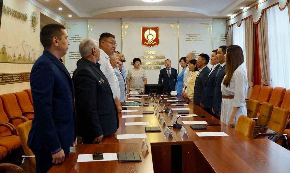 Депутат ЛДПР поддержал решение об увольнении главы Контрольно-счетной палаты Кызыла