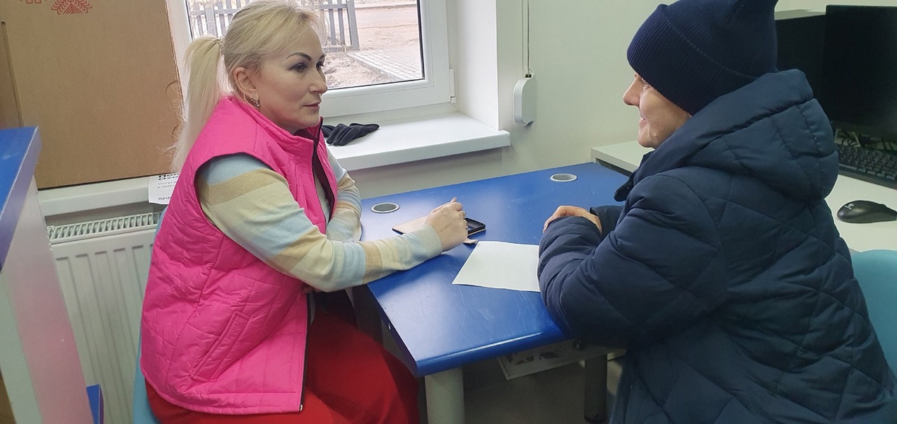Депутат ЛДПР Наталья Илларионова намерена решить проблемы ДК в Сосновке