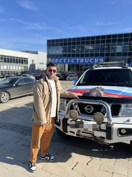 Помощник депутата ЛДПР Муслим Беличков отправил автомобили на СВО