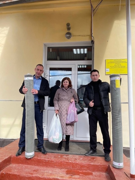 Представители ЛДПР помогли реабилитационному центру для несовершеннолетних в приобретении ткани