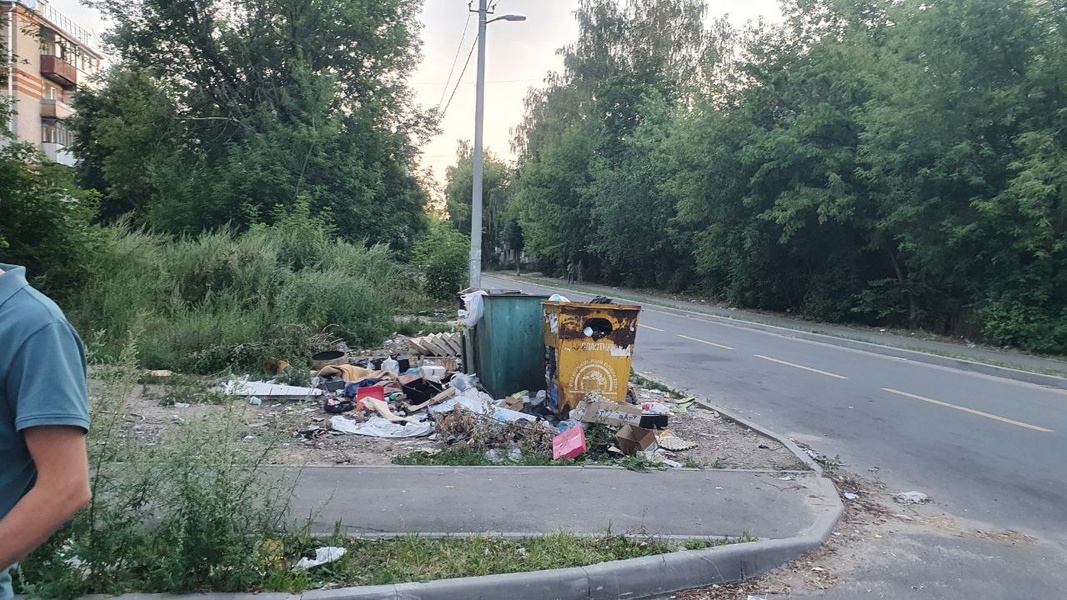 ЛДПР помогает ивановцам избавиться от свалки под окнами