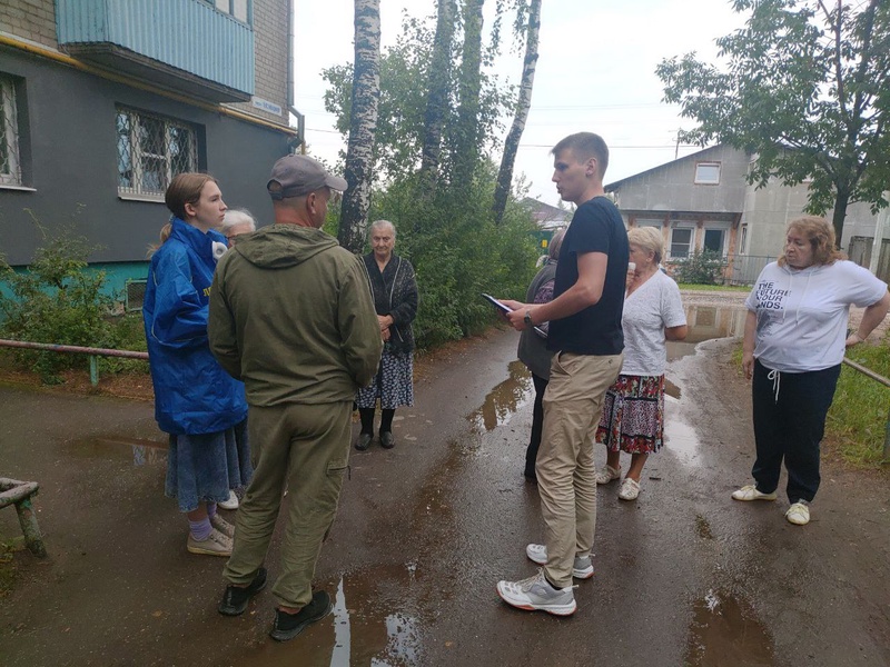 Ивановское региональное отделение ЛДПР в постоянном диалоге с земляками 