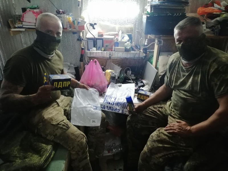 Посылки от калининградского ЛДПР доставлены бойцам на фронт 