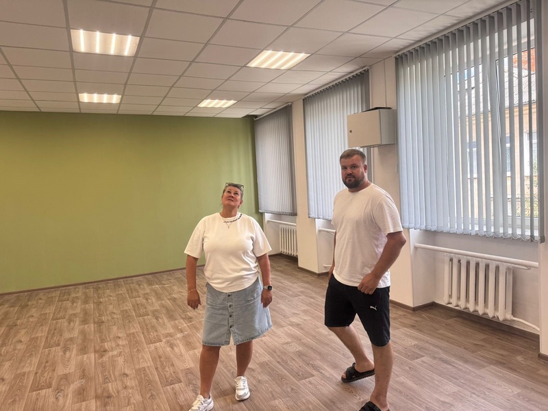 Депутаты ЛДПР помогли школе в Озерске получить 3 млн рублей на ремонт