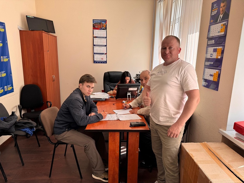 Ряды Калининградского реготделения ЛДПР пополнил молодой изобретатель
