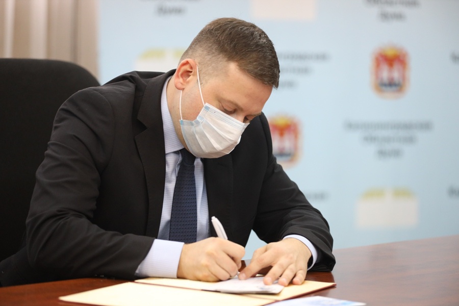 Мишин: Работой комитета по международным отношениям и безопасности удовлетворён