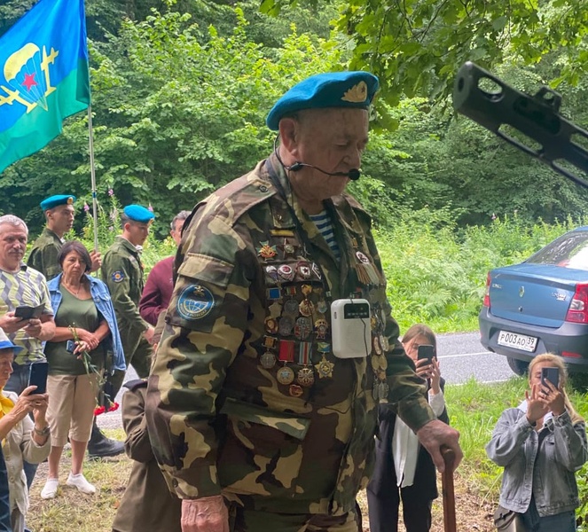 Глубоко скорбим: Евгений Мишин выразил соболезнования родным и близким Геннадия Юшкевича