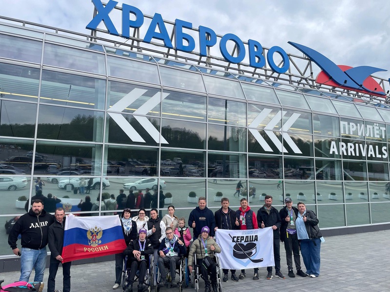Калининградские партийцы поздравили юных спортсменов с победами