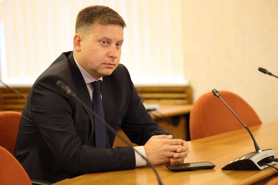 Евгений Мишин поздравил калининградцев с Днем единения народов России и Белоруссии
