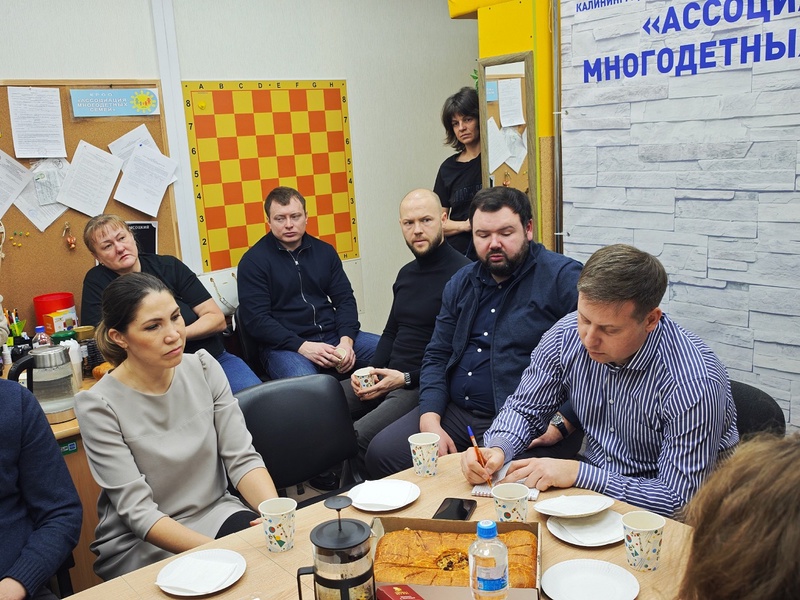 Депутат от ЛДПР Евгений Мишин: наша партия готова отстаивать права многодетных семей