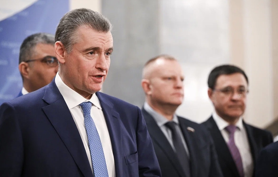 ЛДПР предложила полностью возмещать НДФЛ многодетным семьям.  