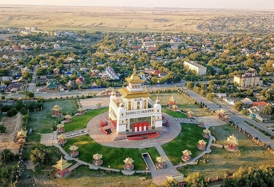 Санкции для Калмыкии не проблема, уверены калмыцкие партийцы